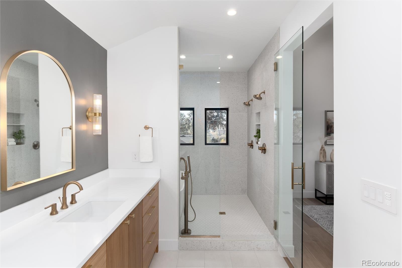 MLS Image #29 for 1781 s marion street,denver, Colorado