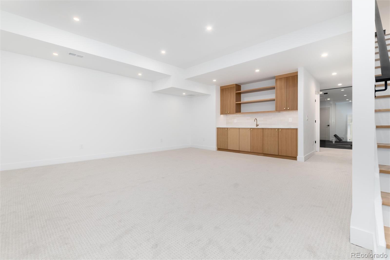 MLS Image #38 for 1781 s marion street,denver, Colorado