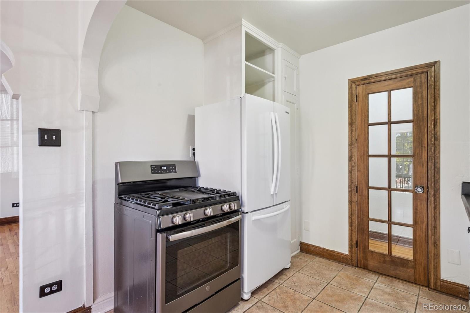 MLS Image #14 for 1050 n washington street 101,denver, Colorado