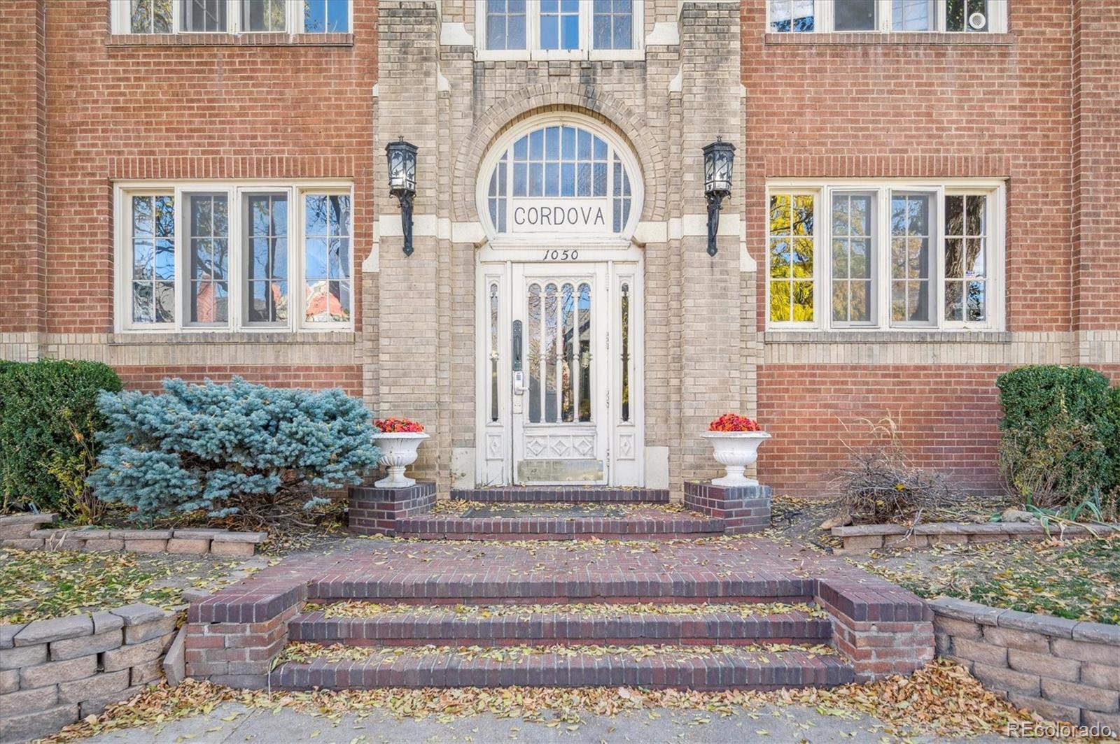 MLS Image #2 for 1050 n washington street 101,denver, Colorado