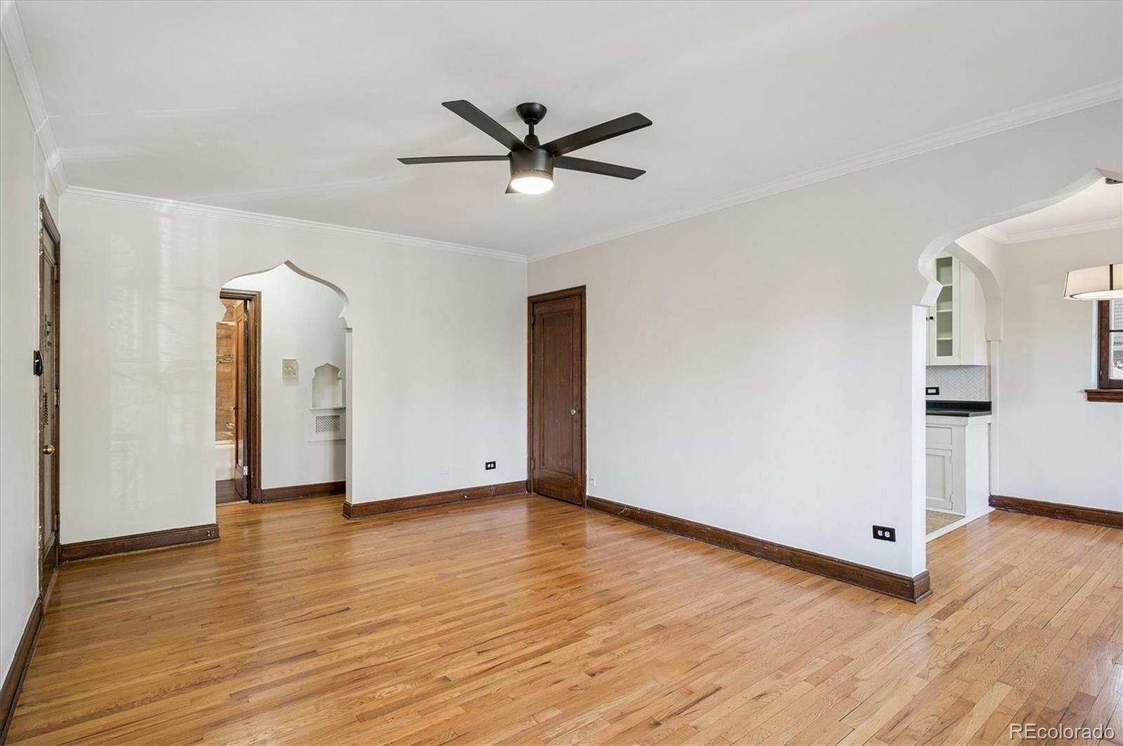 MLS Image #7 for 1050 n washington street 101,denver, Colorado