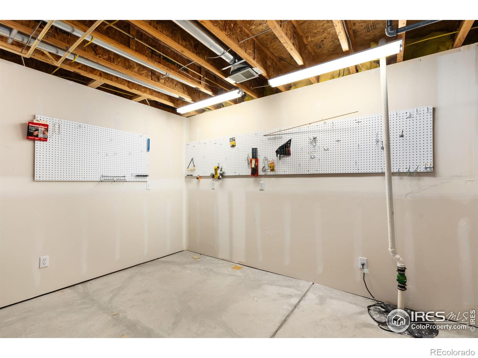 MLS Image #19 for 950  southridge greens boulevard,fort collins, Colorado
