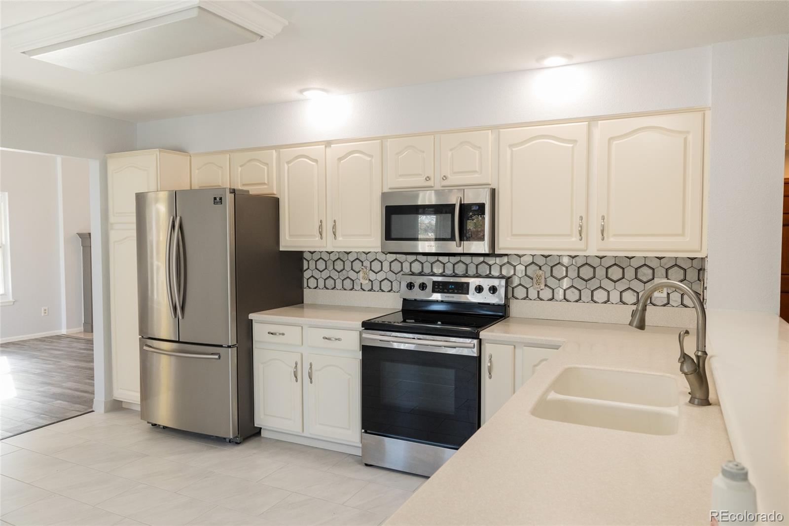 MLS Image #23 for 6021 w warren court,lakewood, Colorado