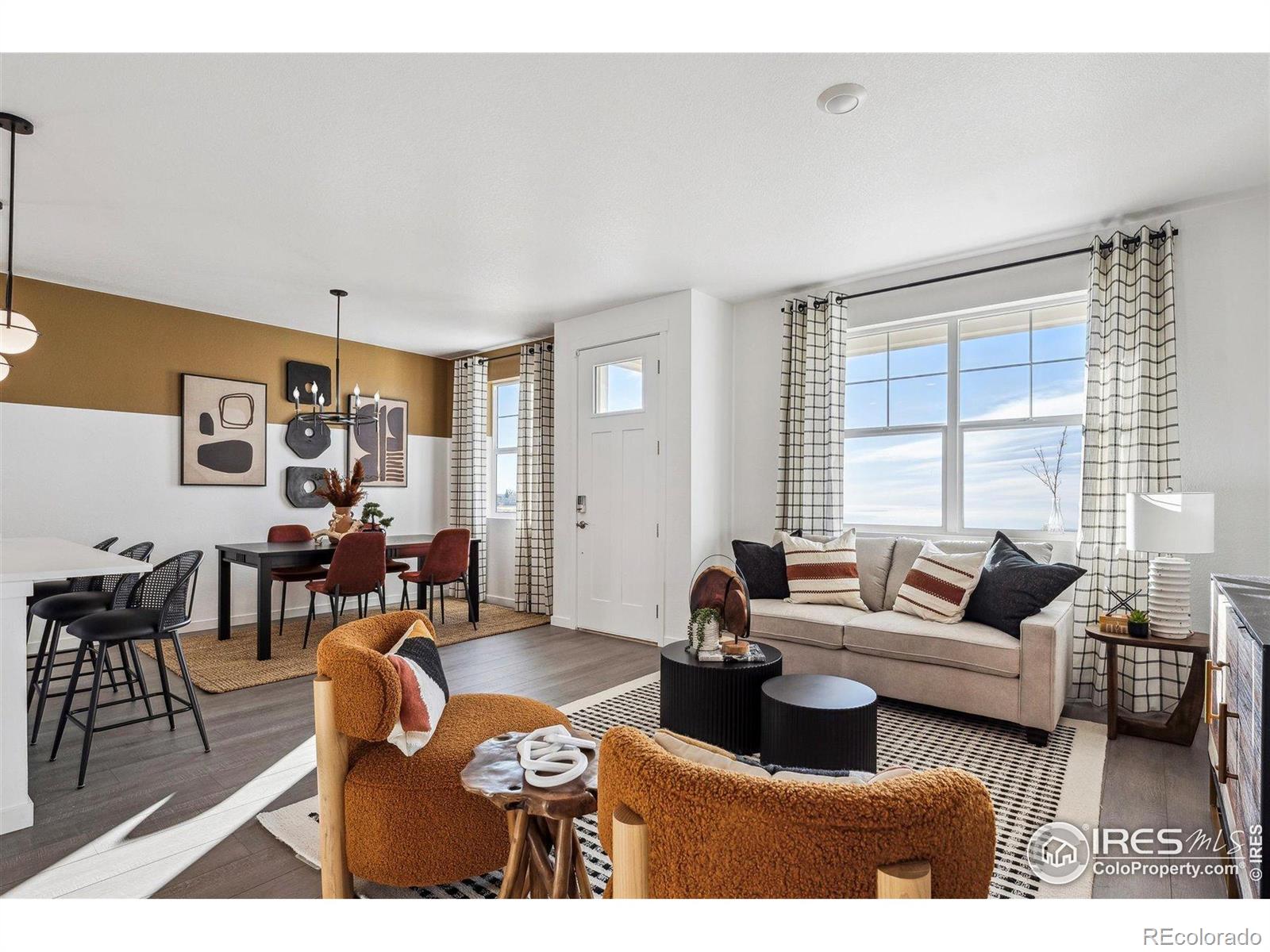 MLS Image #4 for 932  logan peak way,berthoud, Colorado
