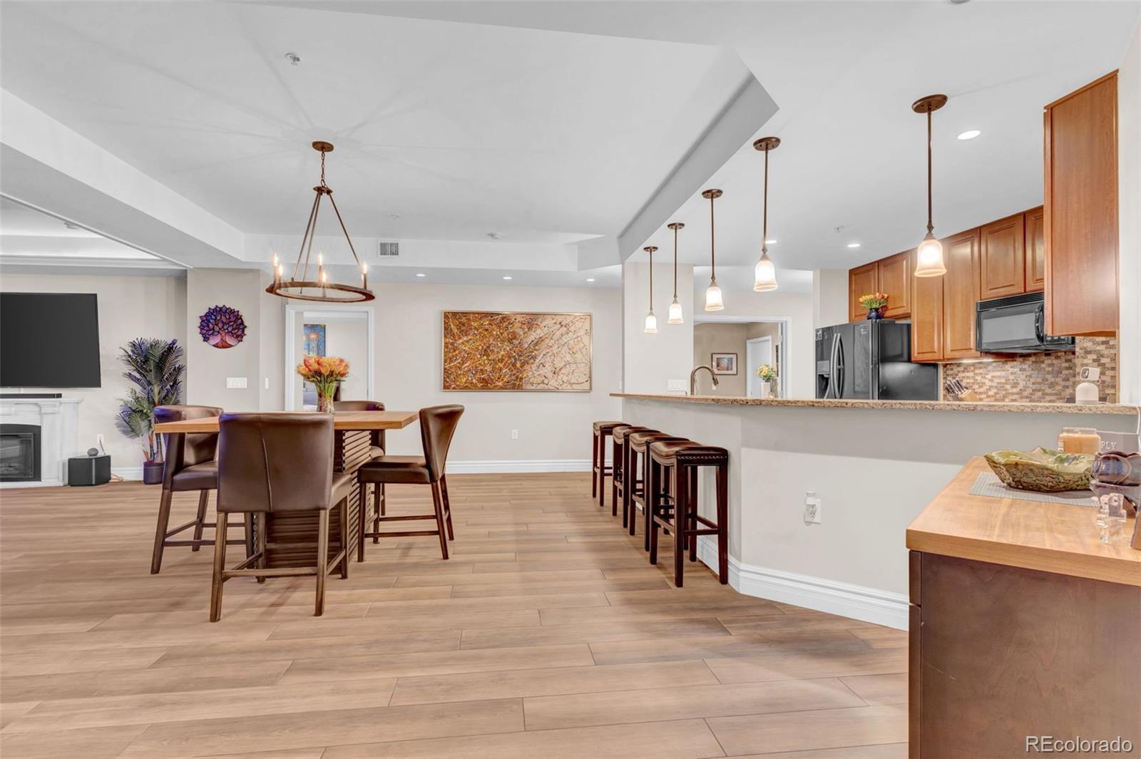 MLS Image #24 for 925 n lincoln street 9d,denver, Colorado