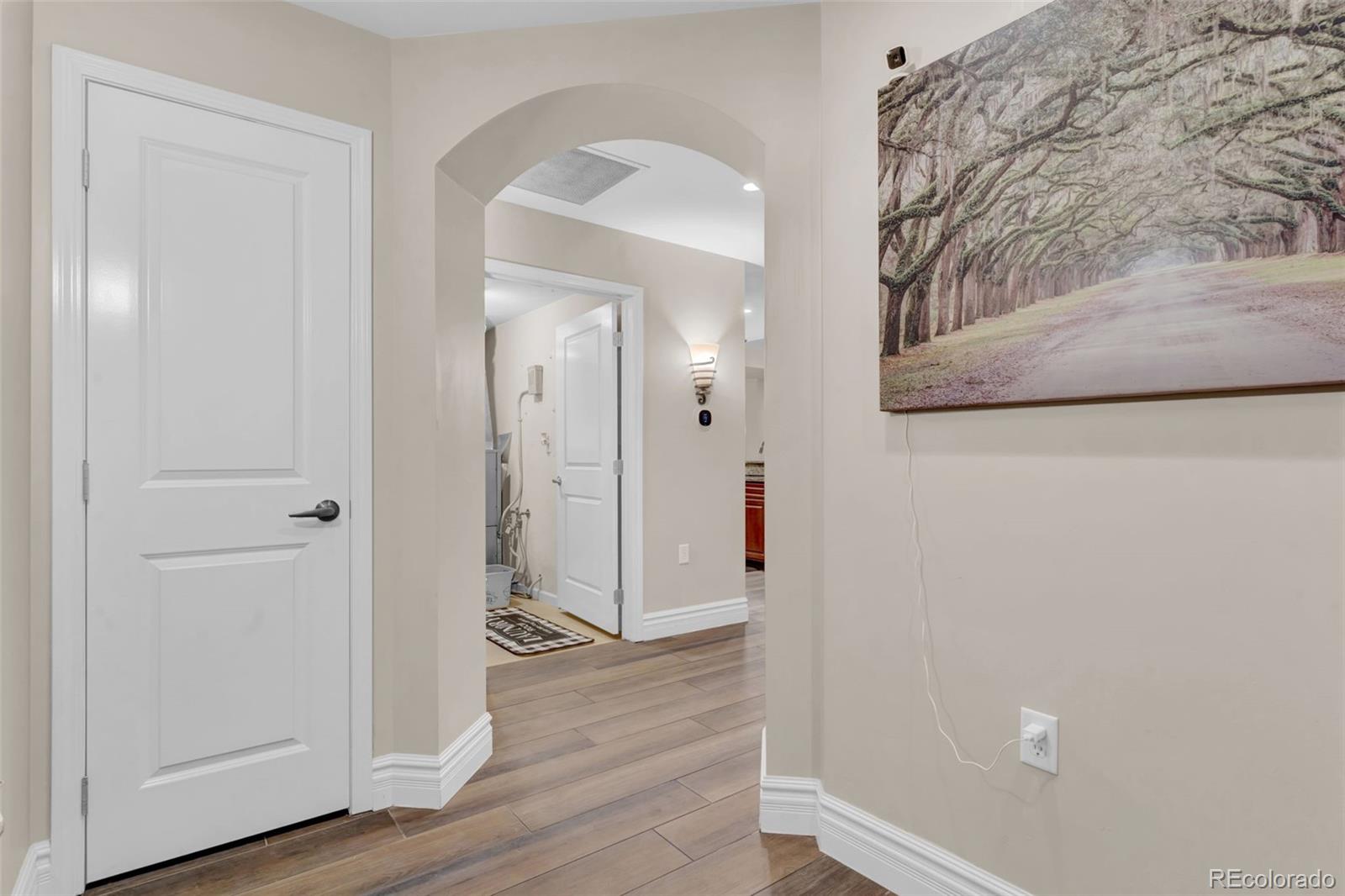 MLS Image #5 for 925 n lincoln street 9d,denver, Colorado