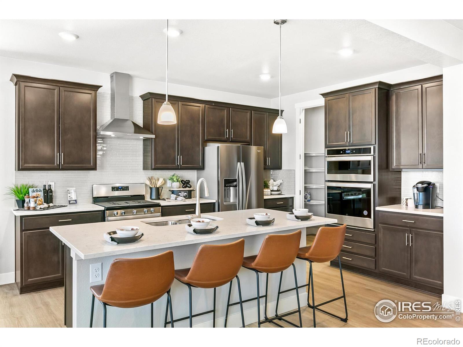 MLS Image #11 for 1908  chaffee crest drive,berthoud, Colorado