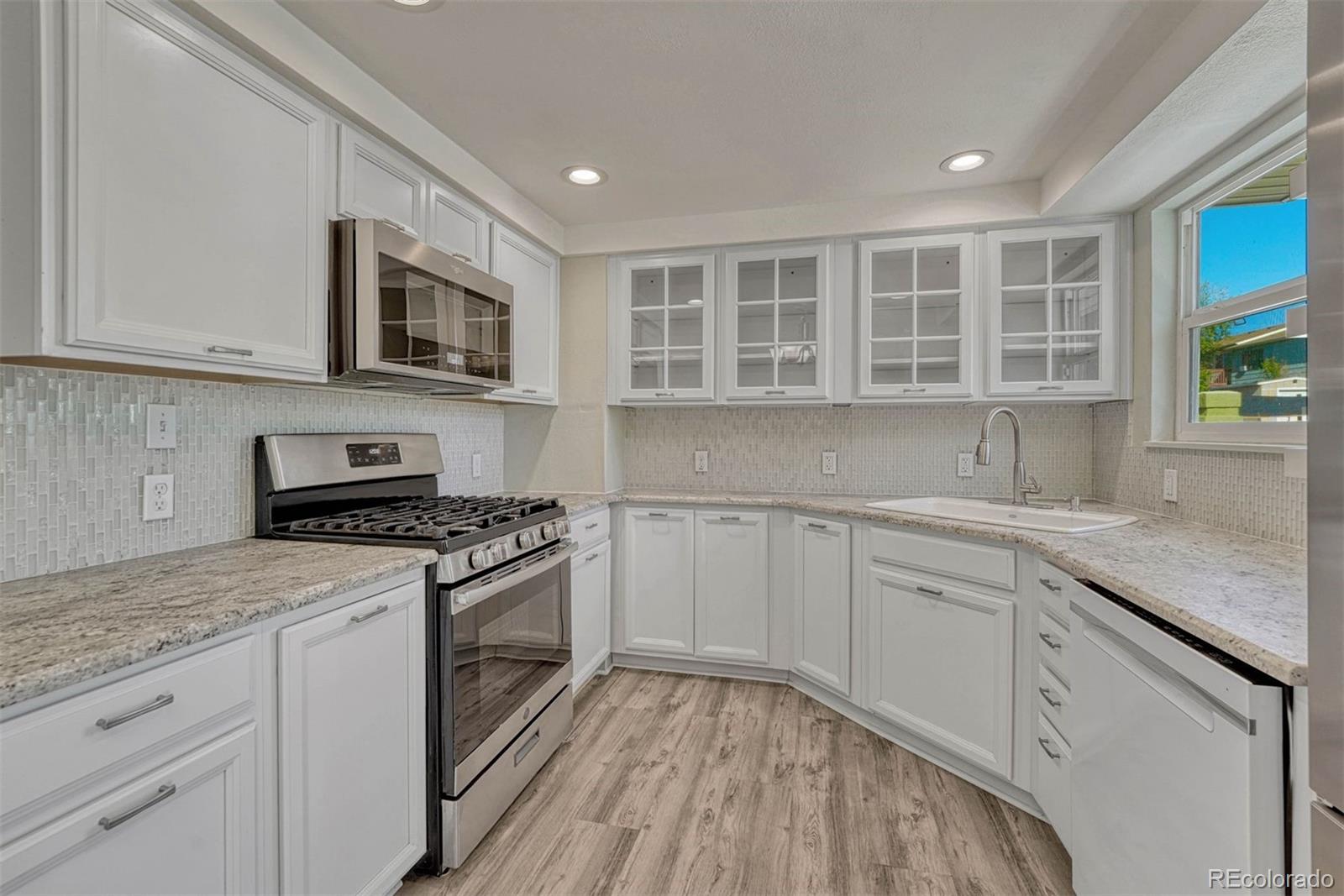 MLS Image #16 for 2575  nadine drive,colorado springs, Colorado
