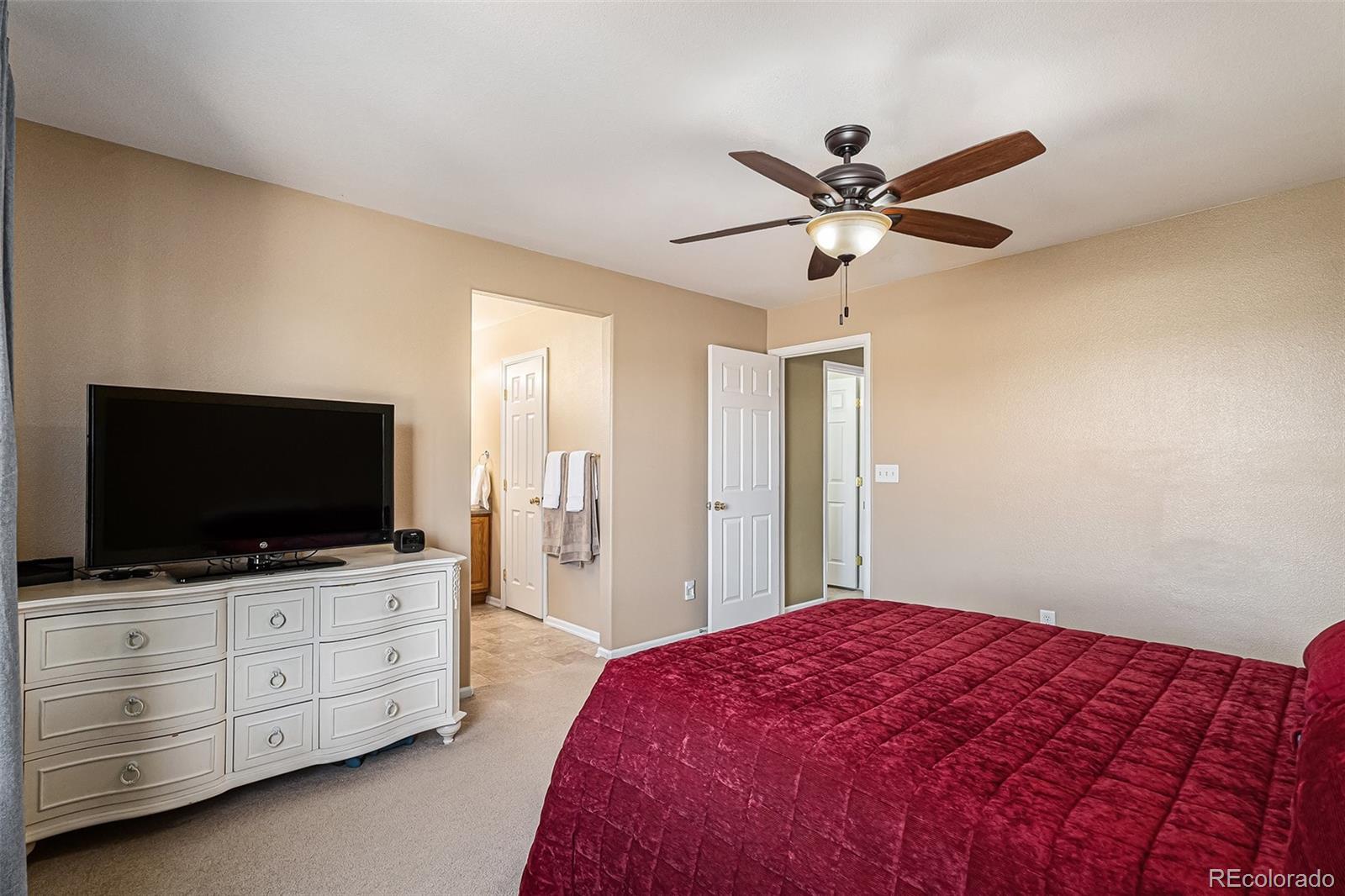 MLS Image #11 for 7432 s nucla street,aurora, Colorado