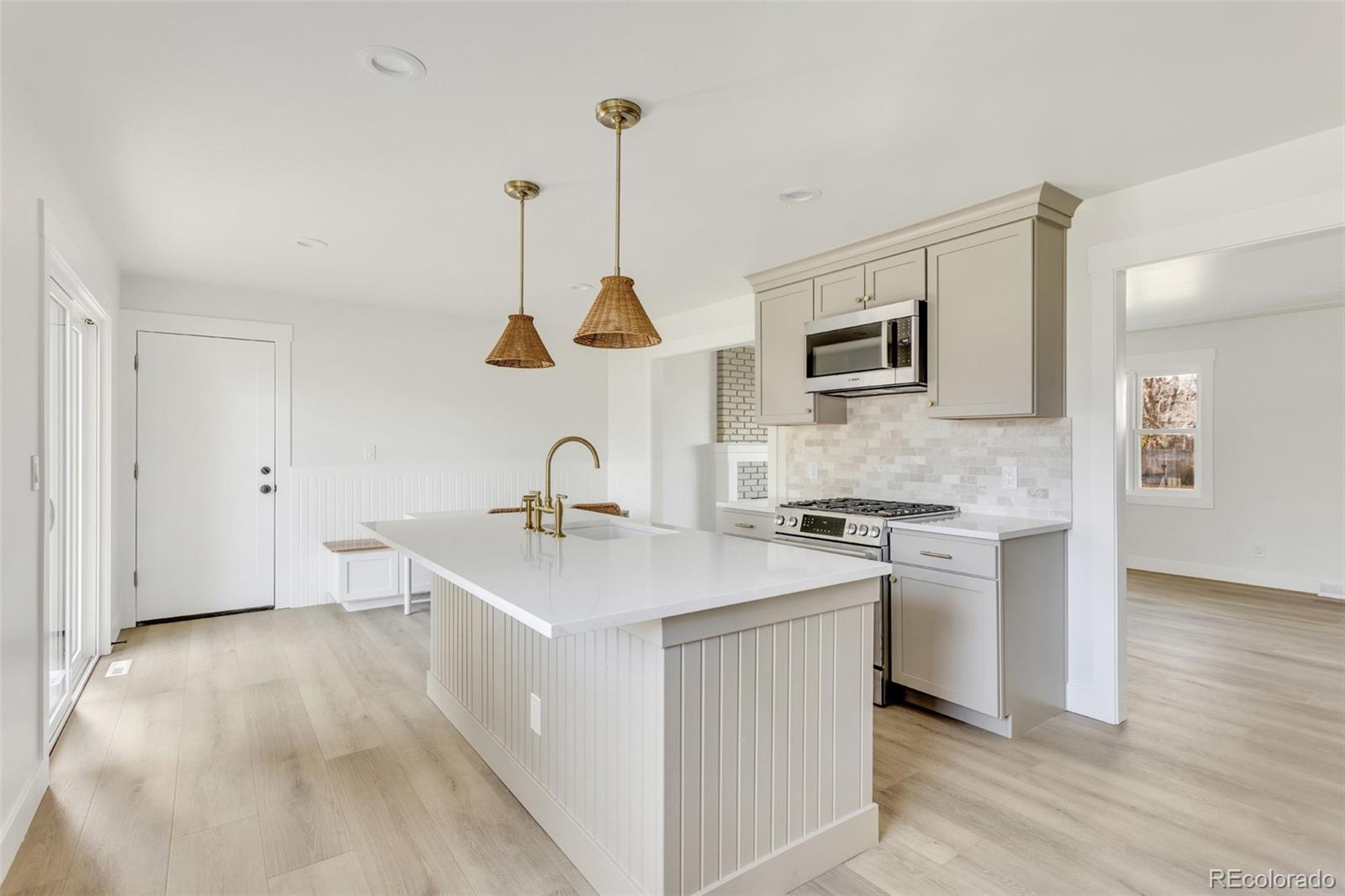 MLS Image #10 for 7652 s gallup court,littleton, Colorado