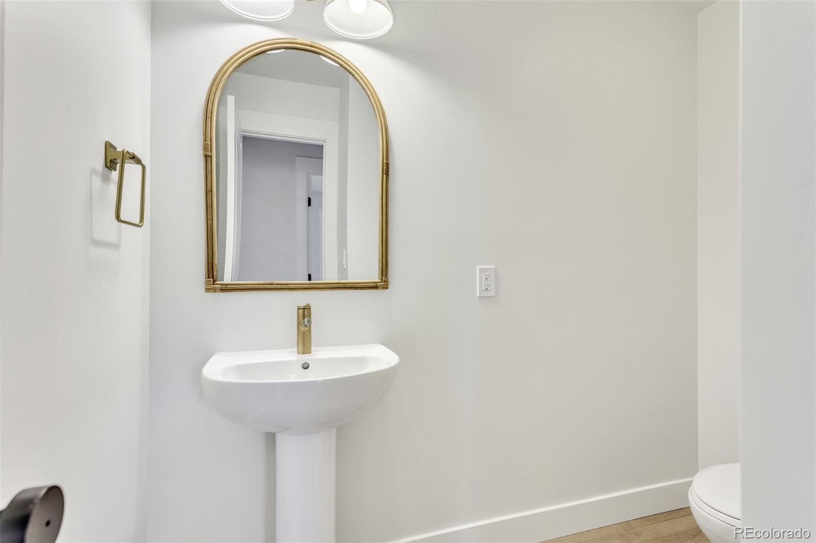 MLS Image #14 for 7652 s gallup court,littleton, Colorado