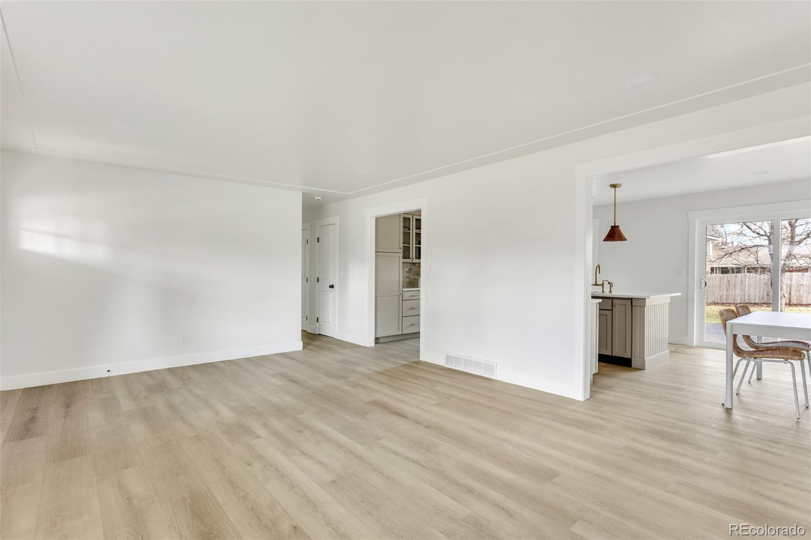 MLS Image #5 for 7652 s gallup court,littleton, Colorado