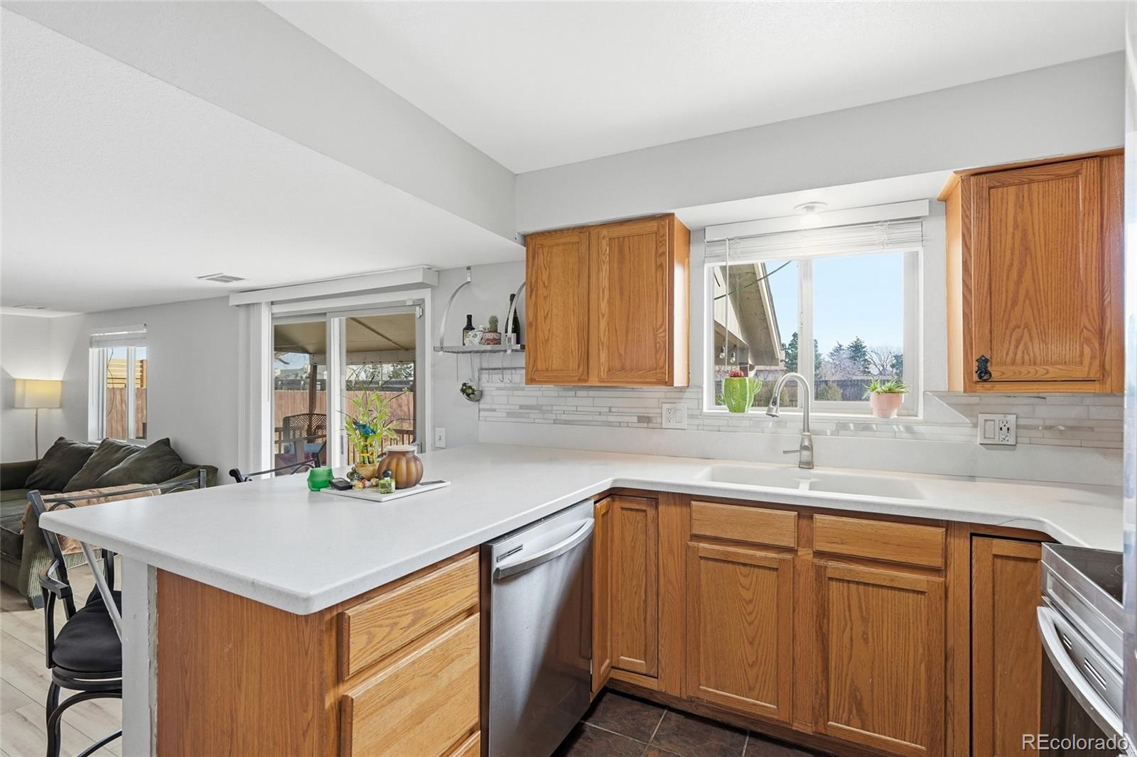 MLS Image #4 for 8466  yarrow street,arvada, Colorado