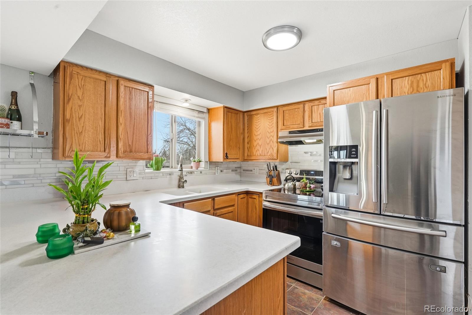 MLS Image #6 for 8466  yarrow street,arvada, Colorado