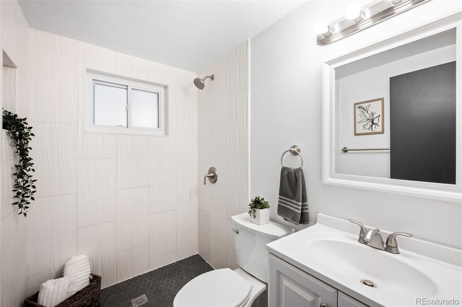 MLS Image #9 for 4831 e asbury avenue,denver, Colorado