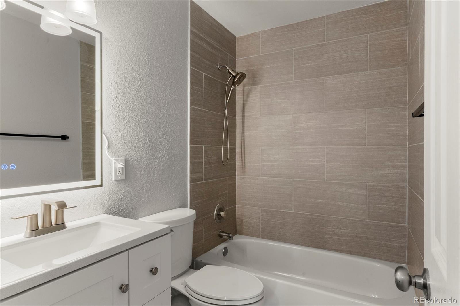 MLS Image #10 for 7445  woodstock street,colorado springs, Colorado