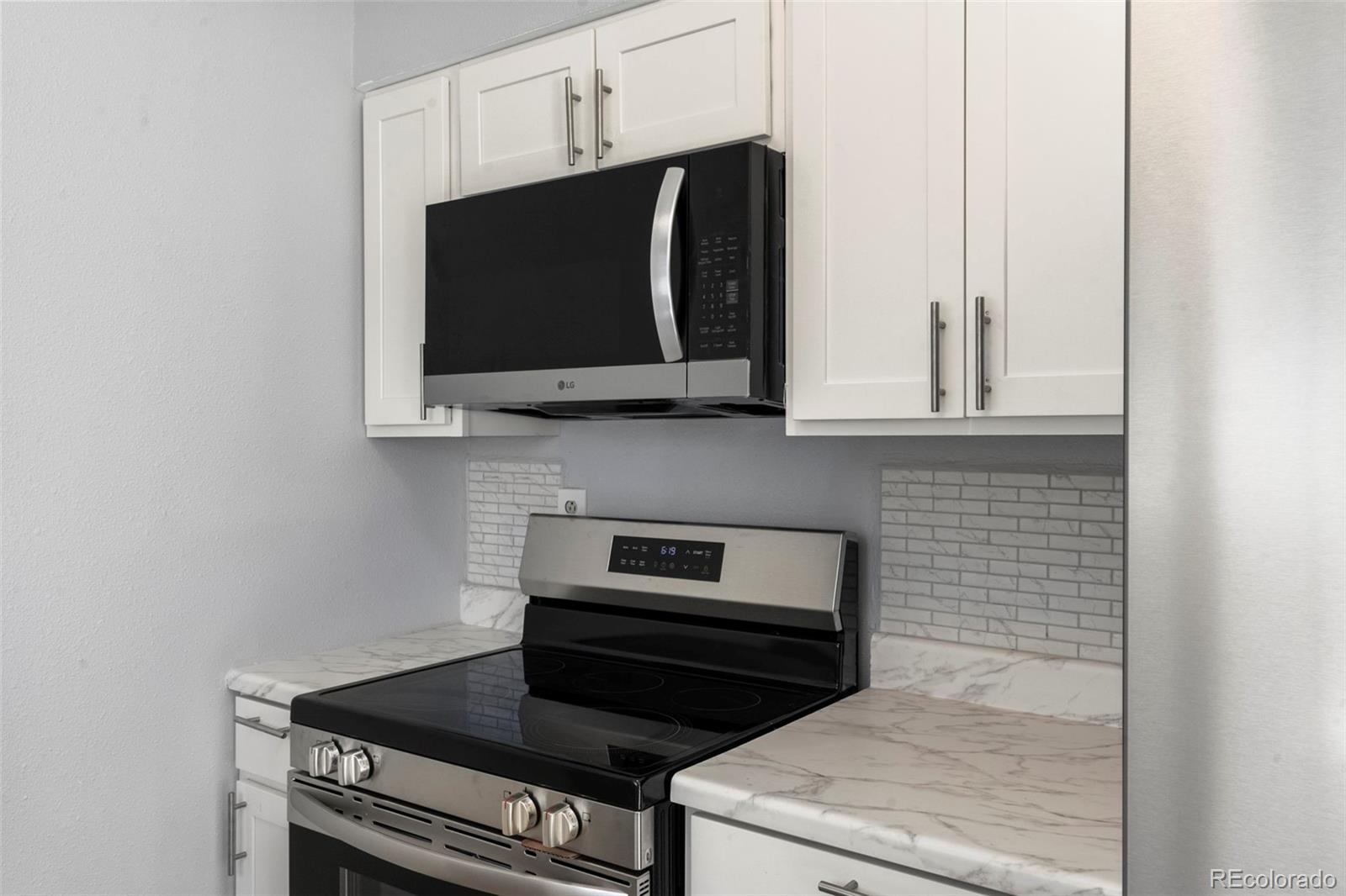 MLS Image #9 for 7445  woodstock street,colorado springs, Colorado