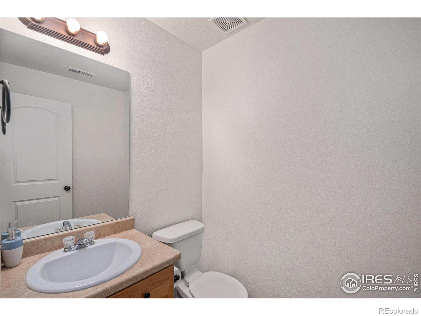 MLS Image #11 for 604  cultivator lane,platteville, Colorado