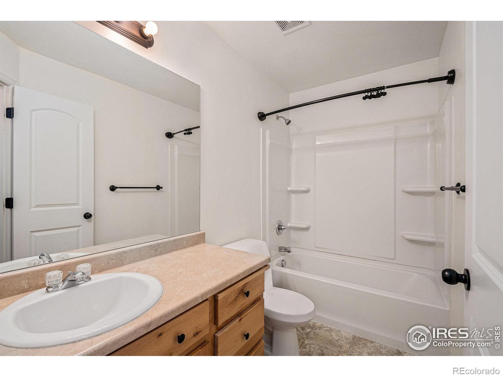 MLS Image #18 for 604  cultivator lane,platteville, Colorado