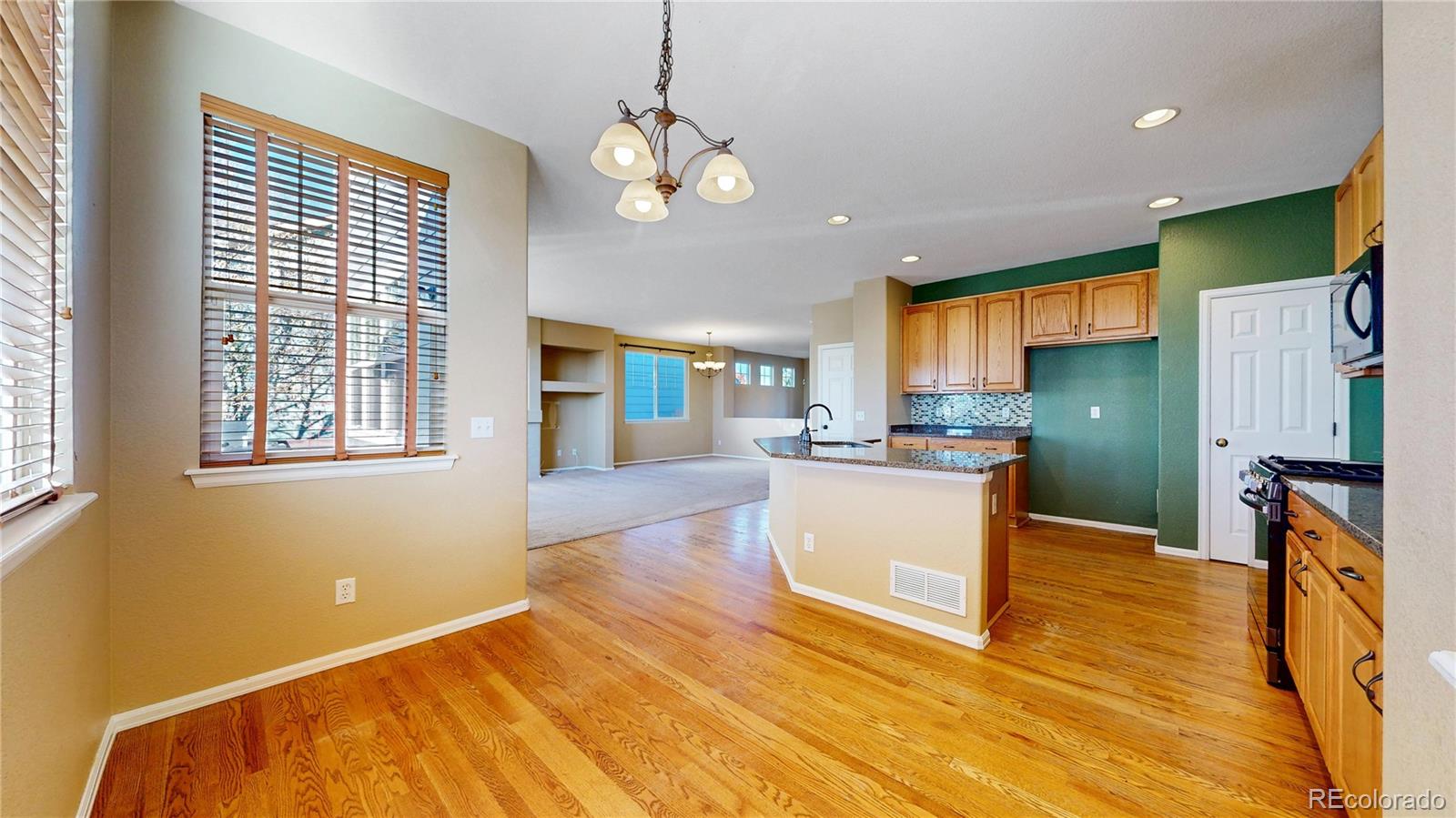 MLS Image #8 for 4015 s odessa street,aurora, Colorado