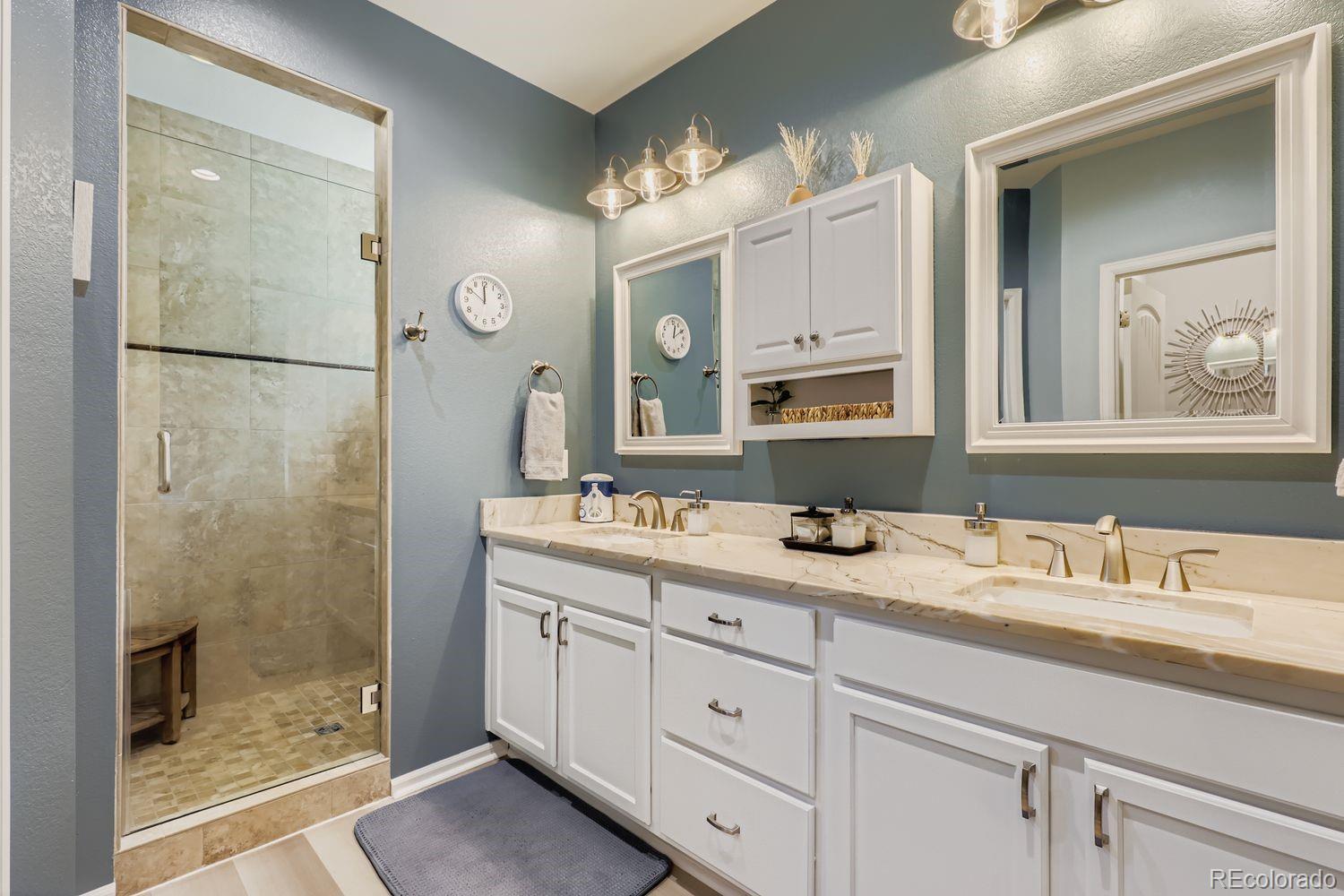 MLS Image #22 for 19601 e 53rd avenue,denver, Colorado