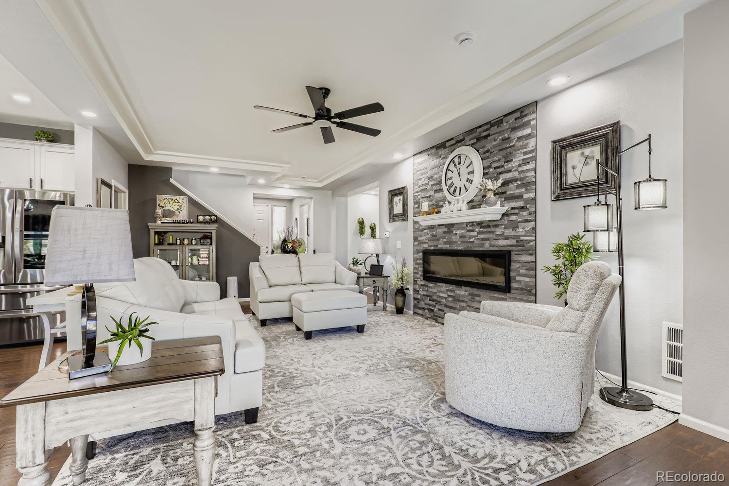 MLS Image #8 for 19601 e 53rd avenue,denver, Colorado