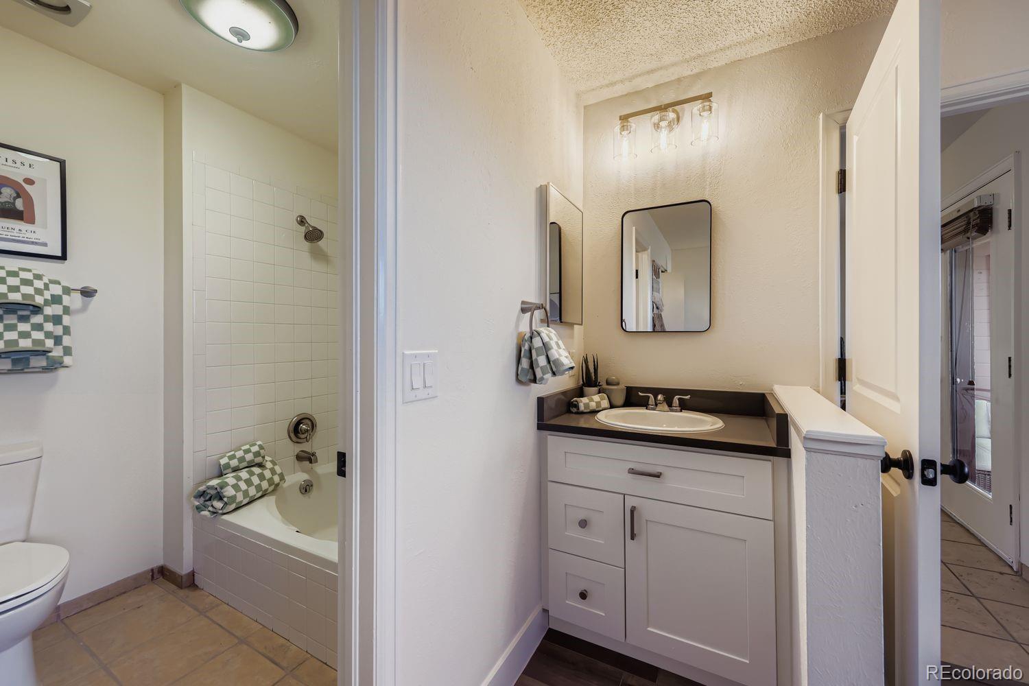 MLS Image #13 for 8910  fox drive 7,thornton, Colorado
