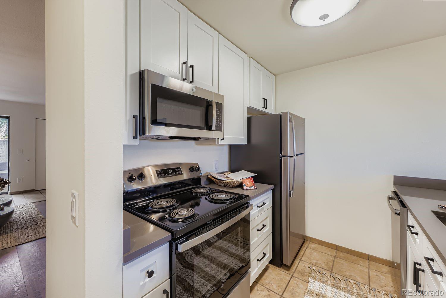 MLS Image #4 for 8910  fox drive 7,thornton, Colorado