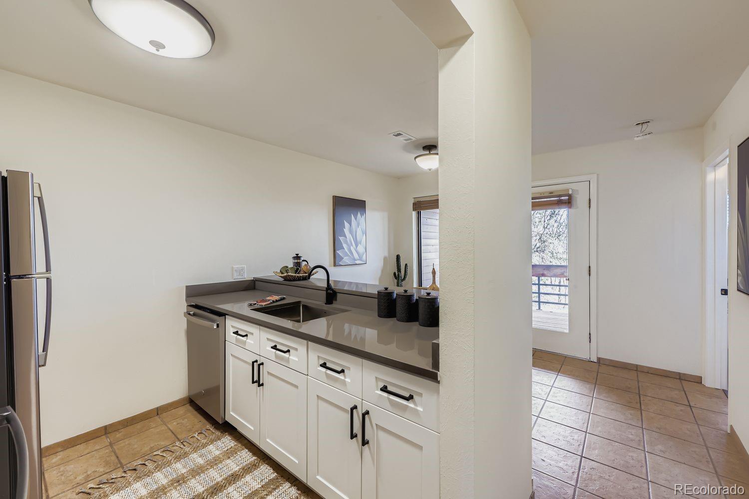 MLS Image #7 for 8910  fox drive 7,thornton, Colorado