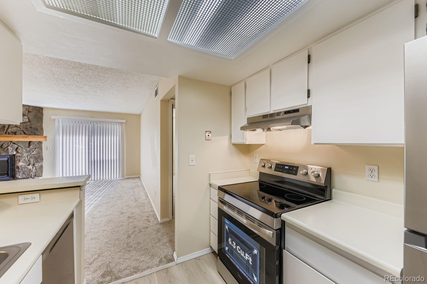 MLS Image #11 for 7710 w 87th drive d,arvada, Colorado