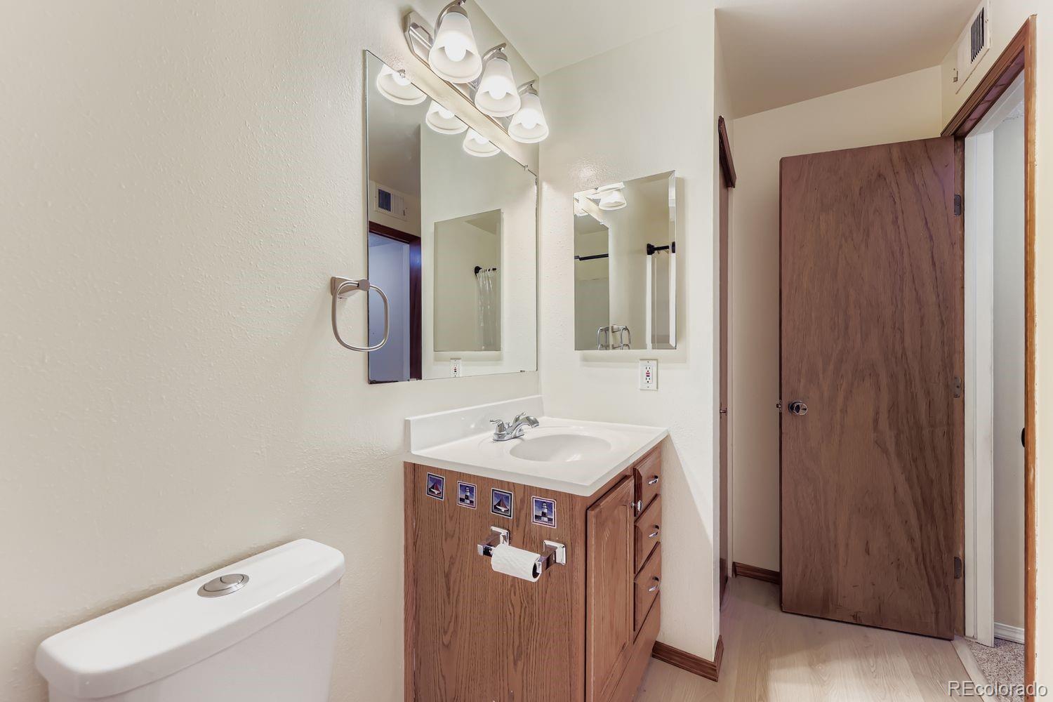 MLS Image #16 for 7710 w 87th drive d,arvada, Colorado