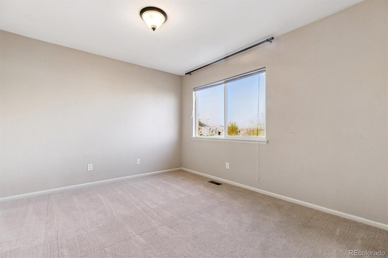 MLS Image #18 for 5290  argonne street,denver, Colorado