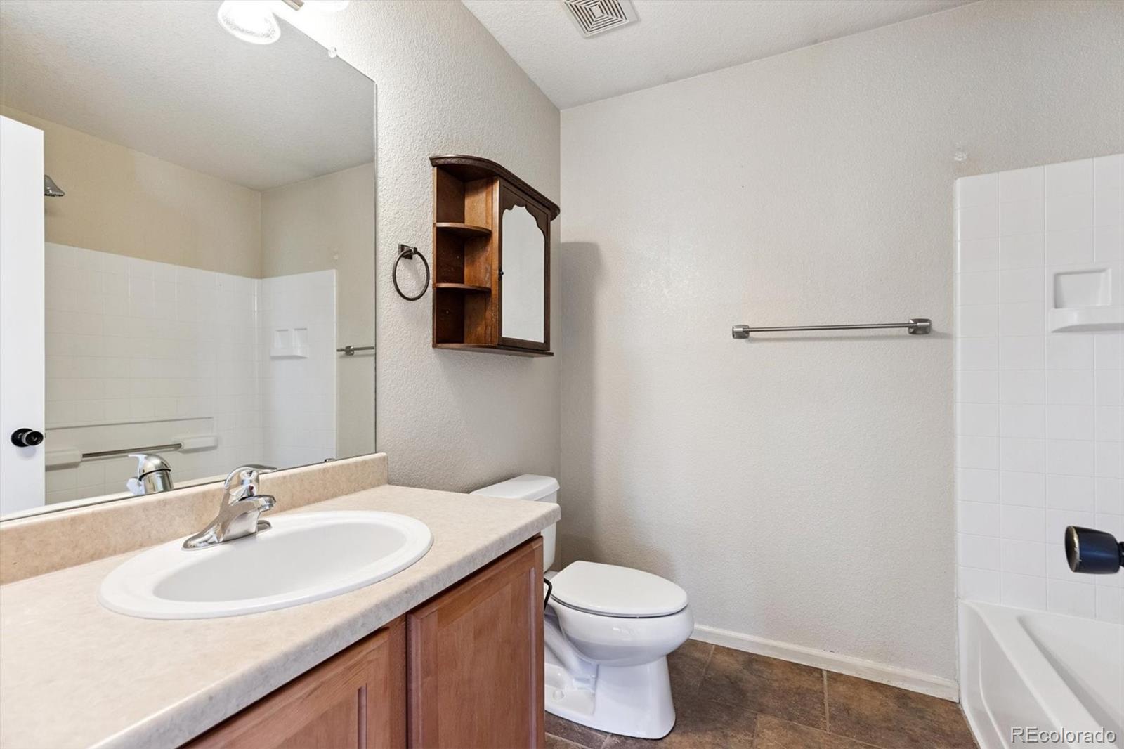 MLS Image #19 for 5290  argonne street,denver, Colorado
