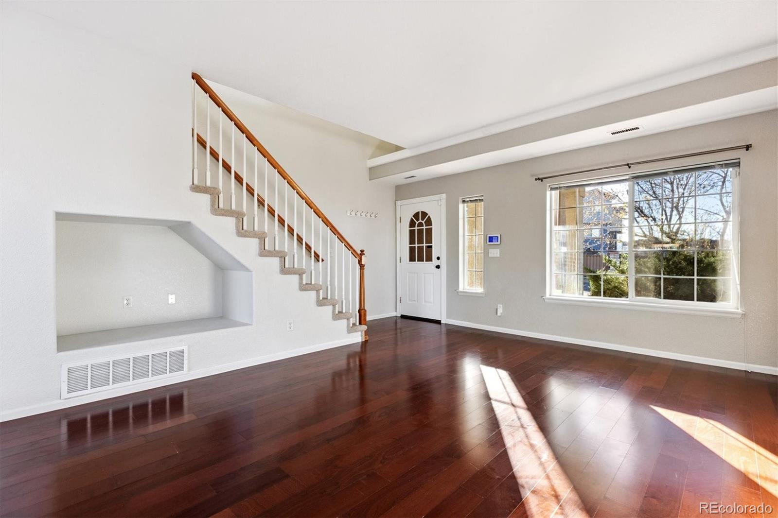 MLS Image #3 for 5290  argonne street,denver, Colorado