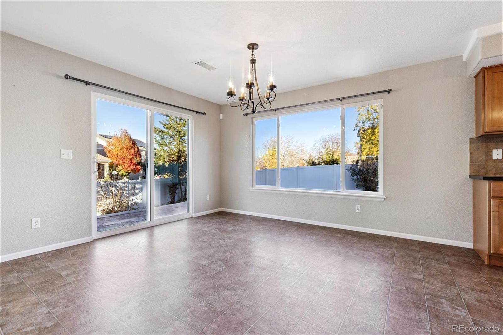 MLS Image #4 for 5290  argonne street,denver, Colorado