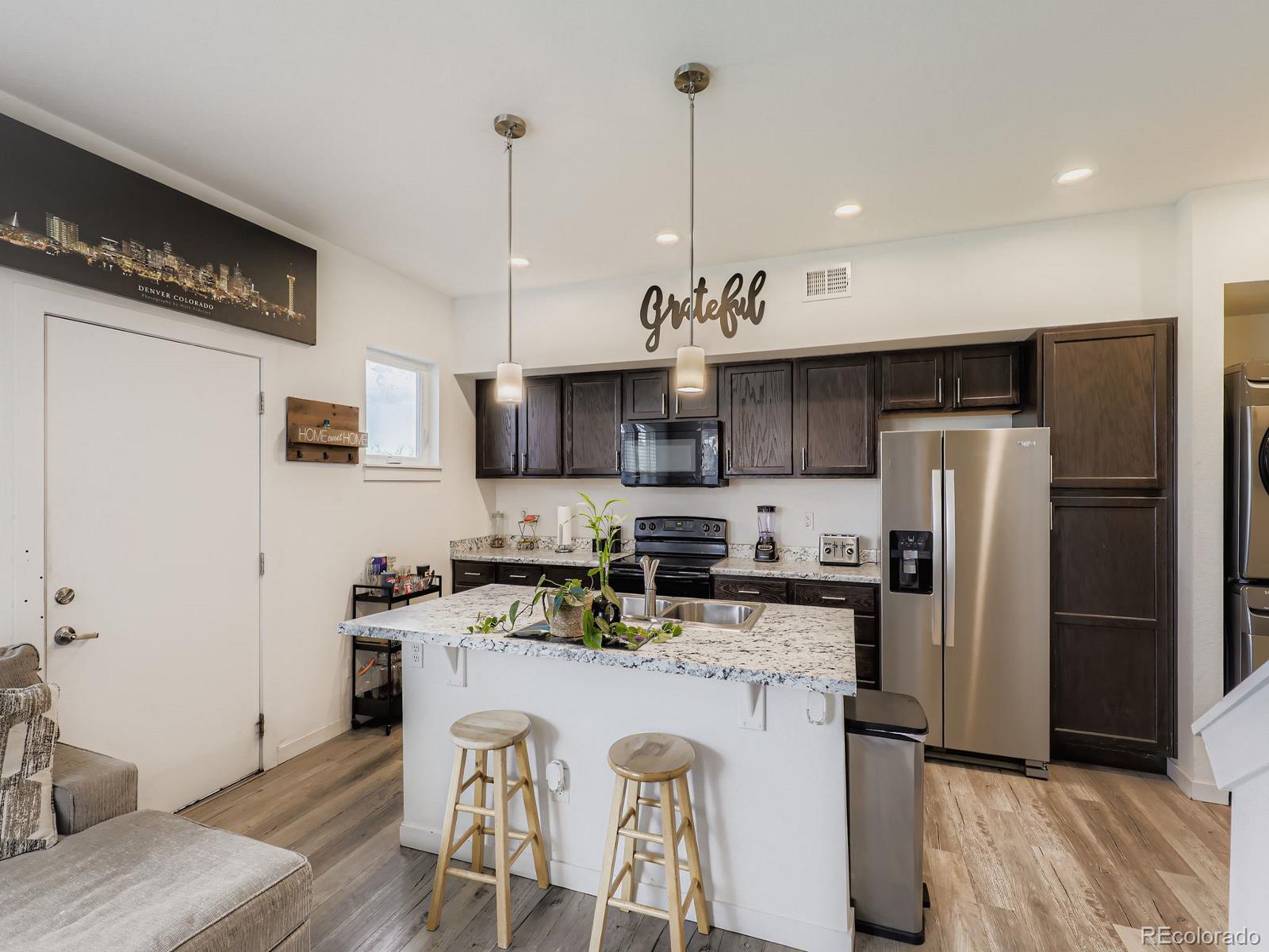 MLS Image #2 for 16090 e 53rd avenue,denver, Colorado