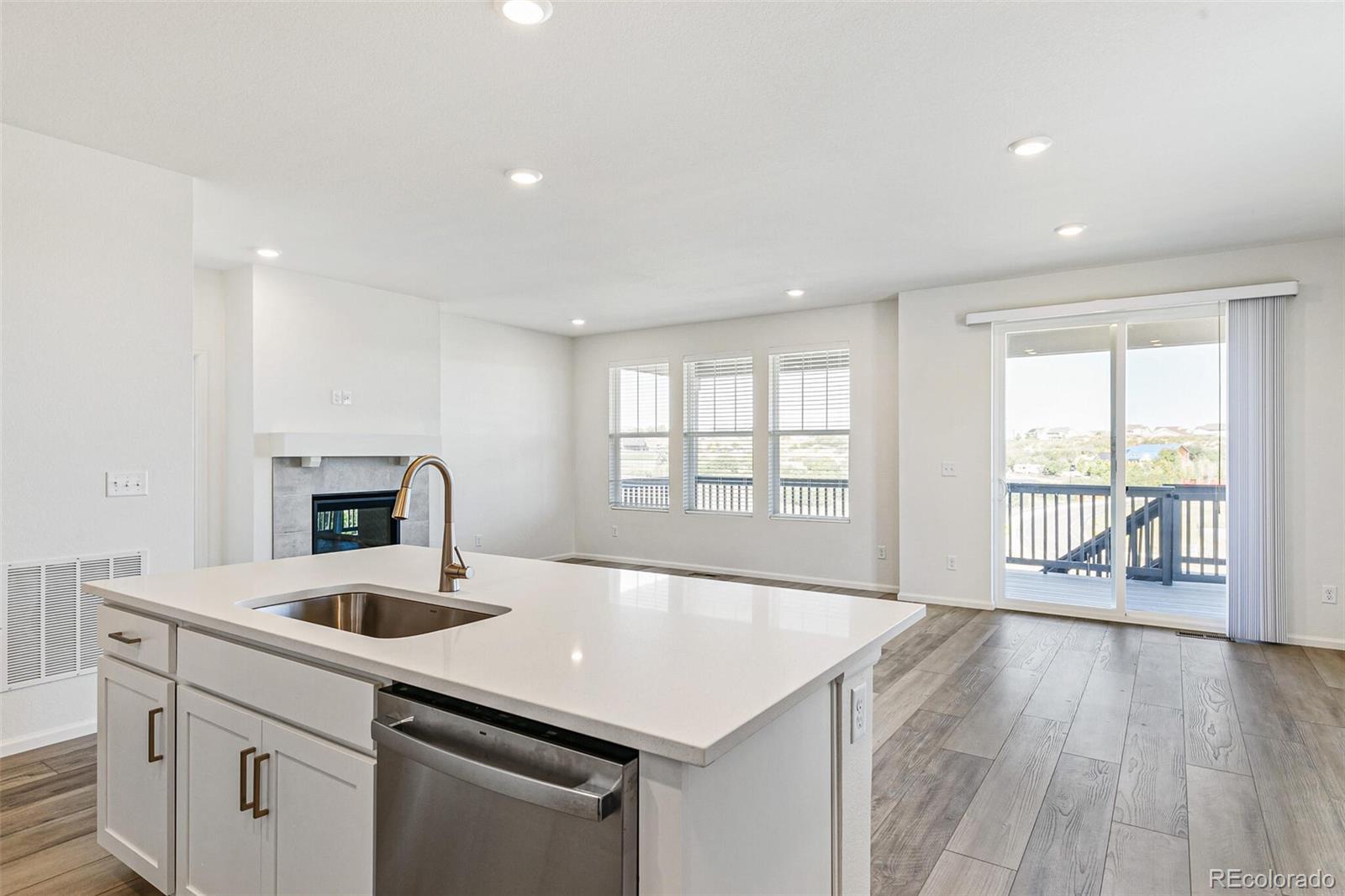 MLS Image #13 for 2098  peachleaf loop,castle rock, Colorado