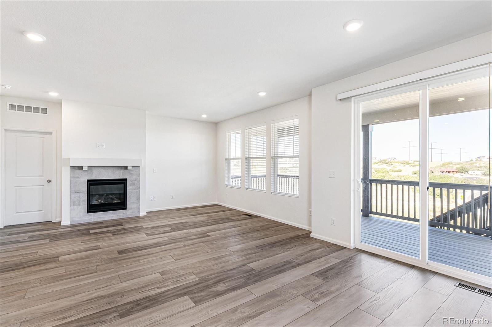 MLS Image #4 for 2098  peachleaf loop,castle rock, Colorado