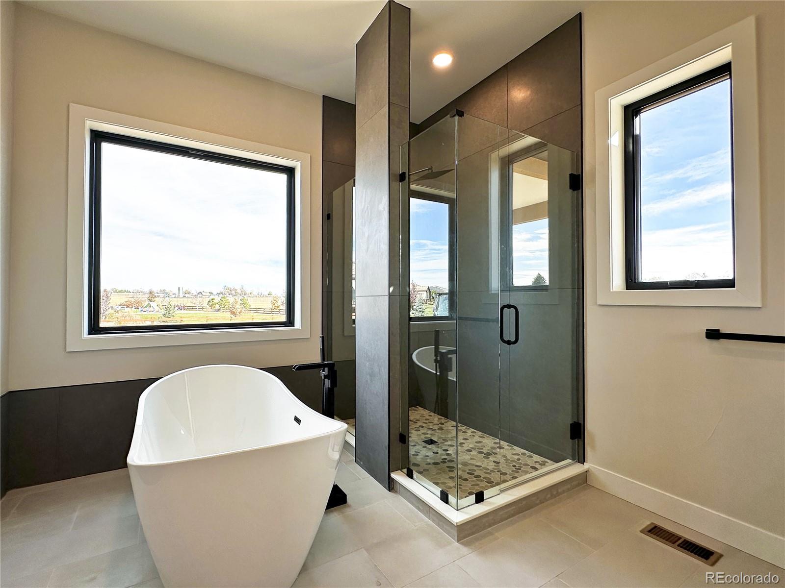 MLS Image #19 for 12967  woodridge drive,longmont, Colorado