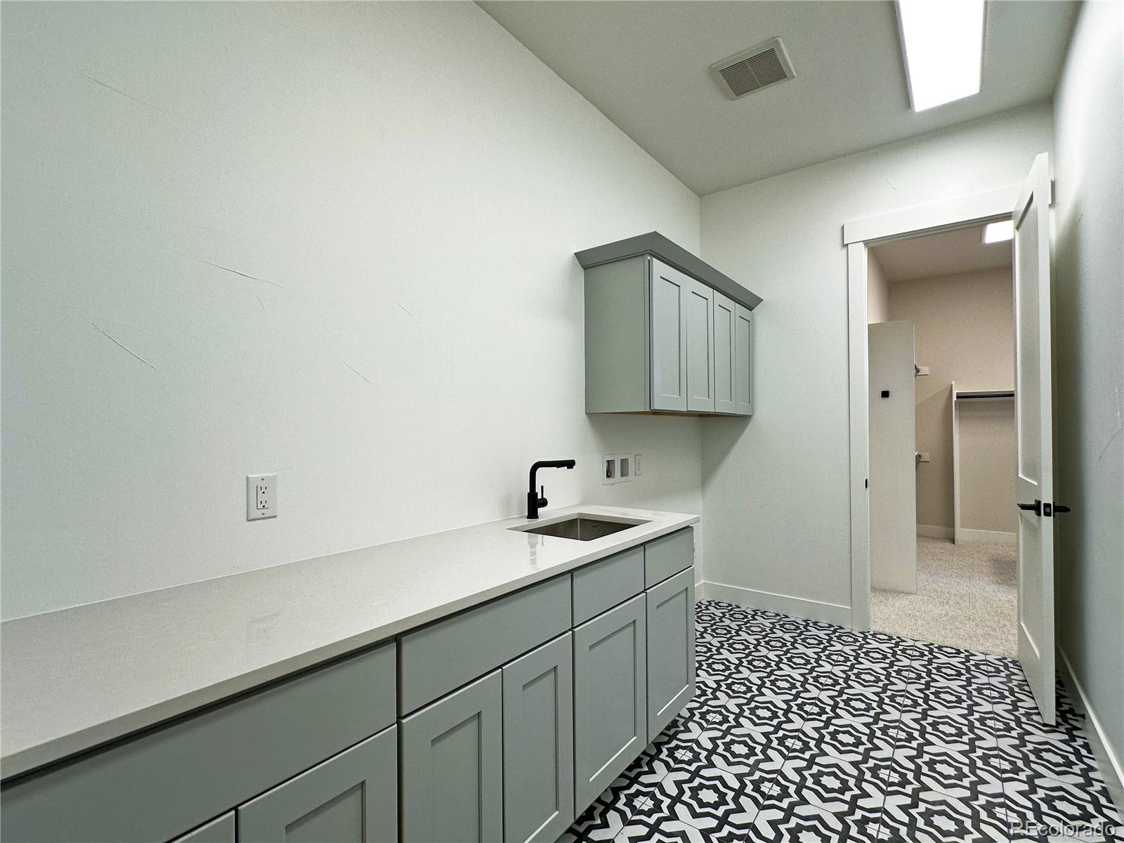 MLS Image #22 for 12967  woodridge drive,longmont, Colorado