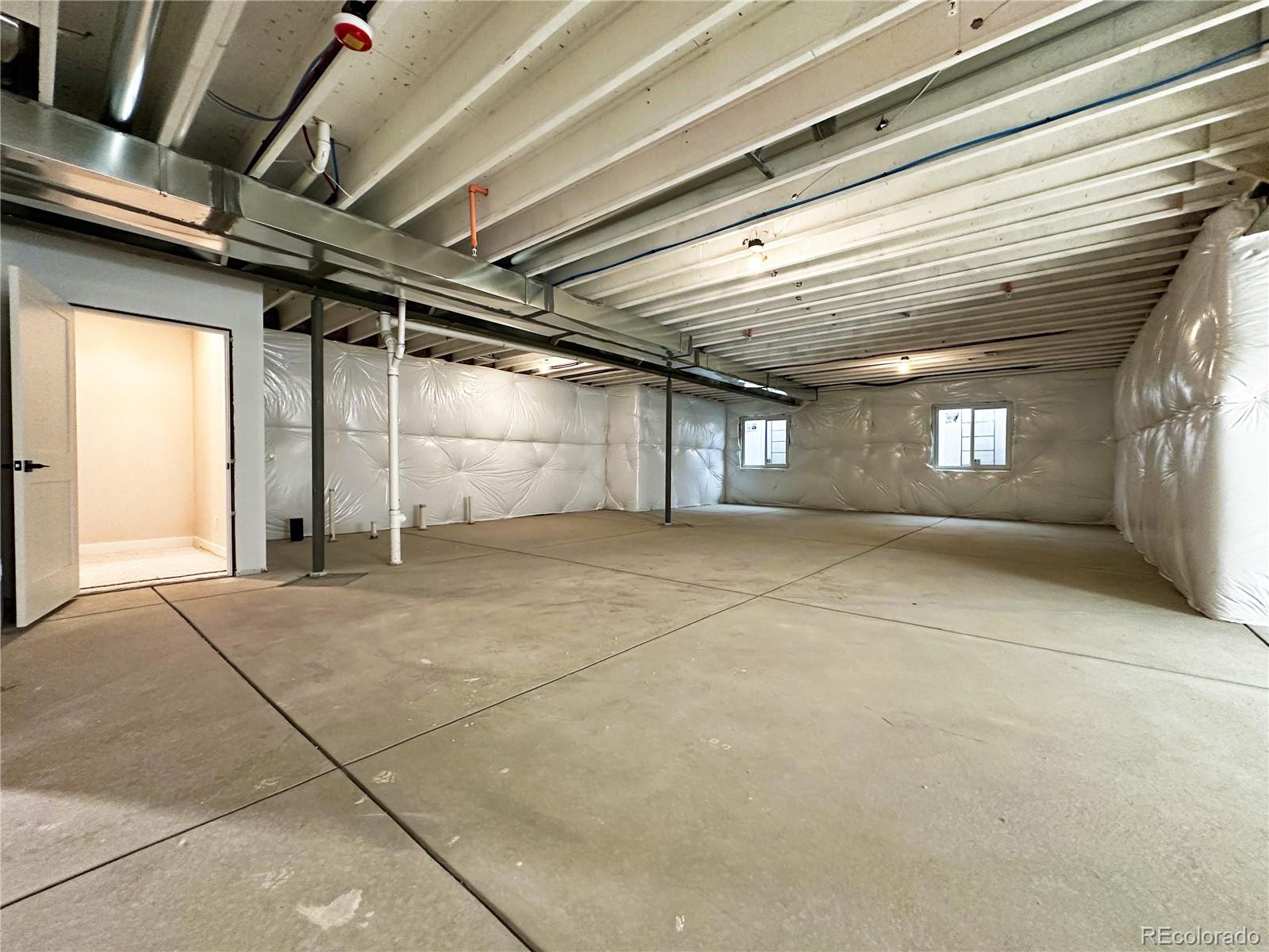 MLS Image #38 for 12967  woodridge drive,longmont, Colorado
