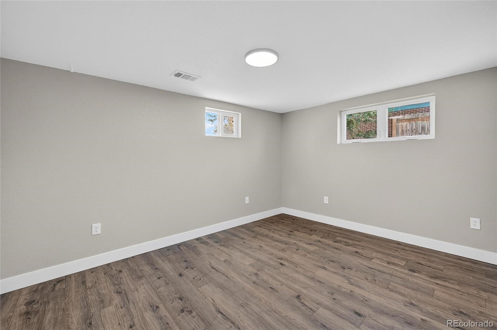 MLS Image #16 for 8329 e kenyon avenue,denver, Colorado