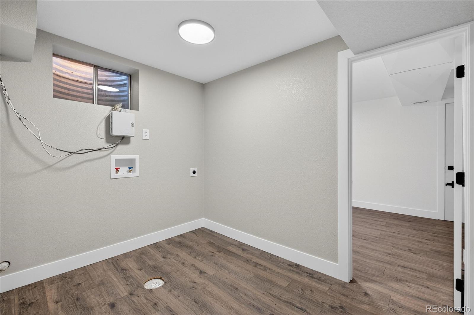 MLS Image #18 for 8329 e kenyon avenue,denver, Colorado