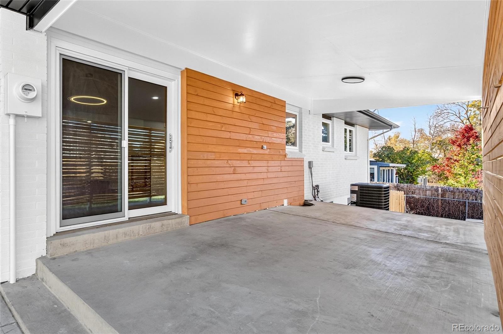 MLS Image #4 for 8329 e kenyon avenue,denver, Colorado
