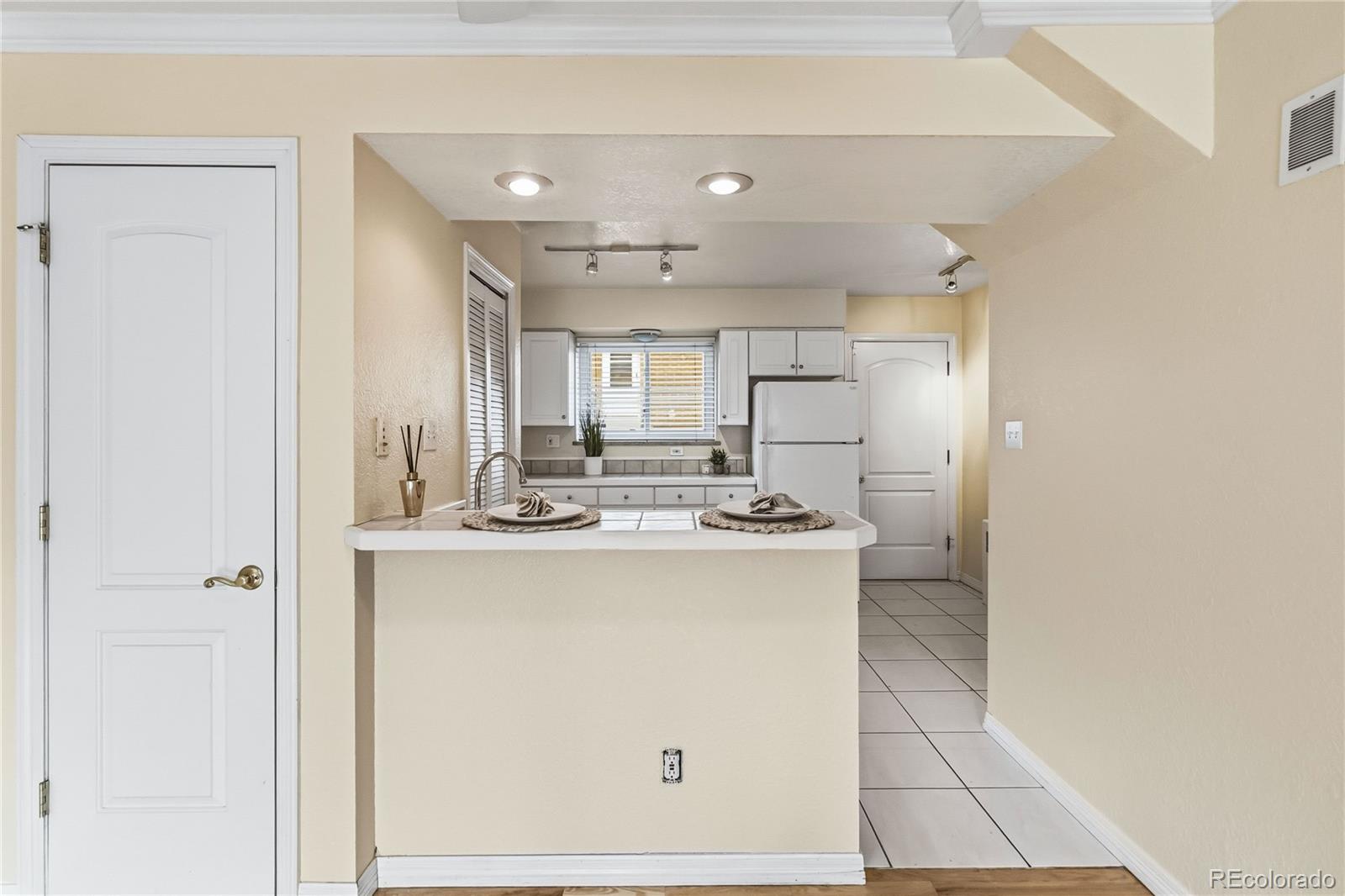 MLS Image #12 for 2356 s race street,denver, Colorado