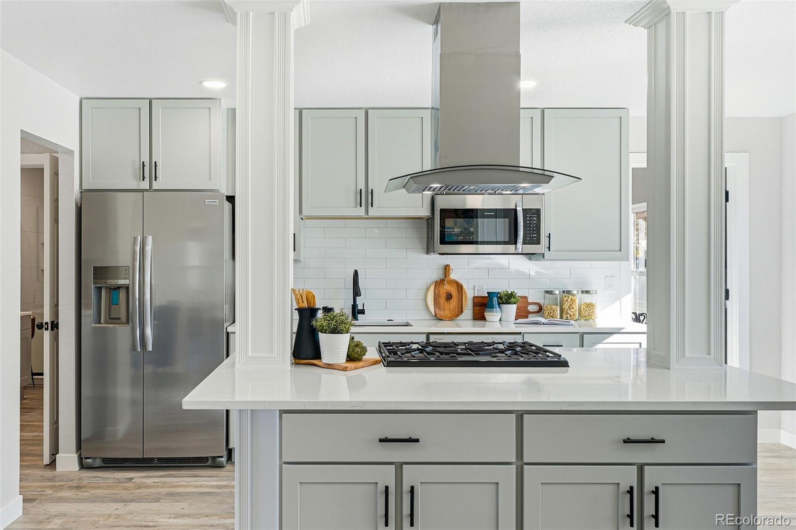 MLS Image #11 for 4801 e bates avenue,denver, Colorado