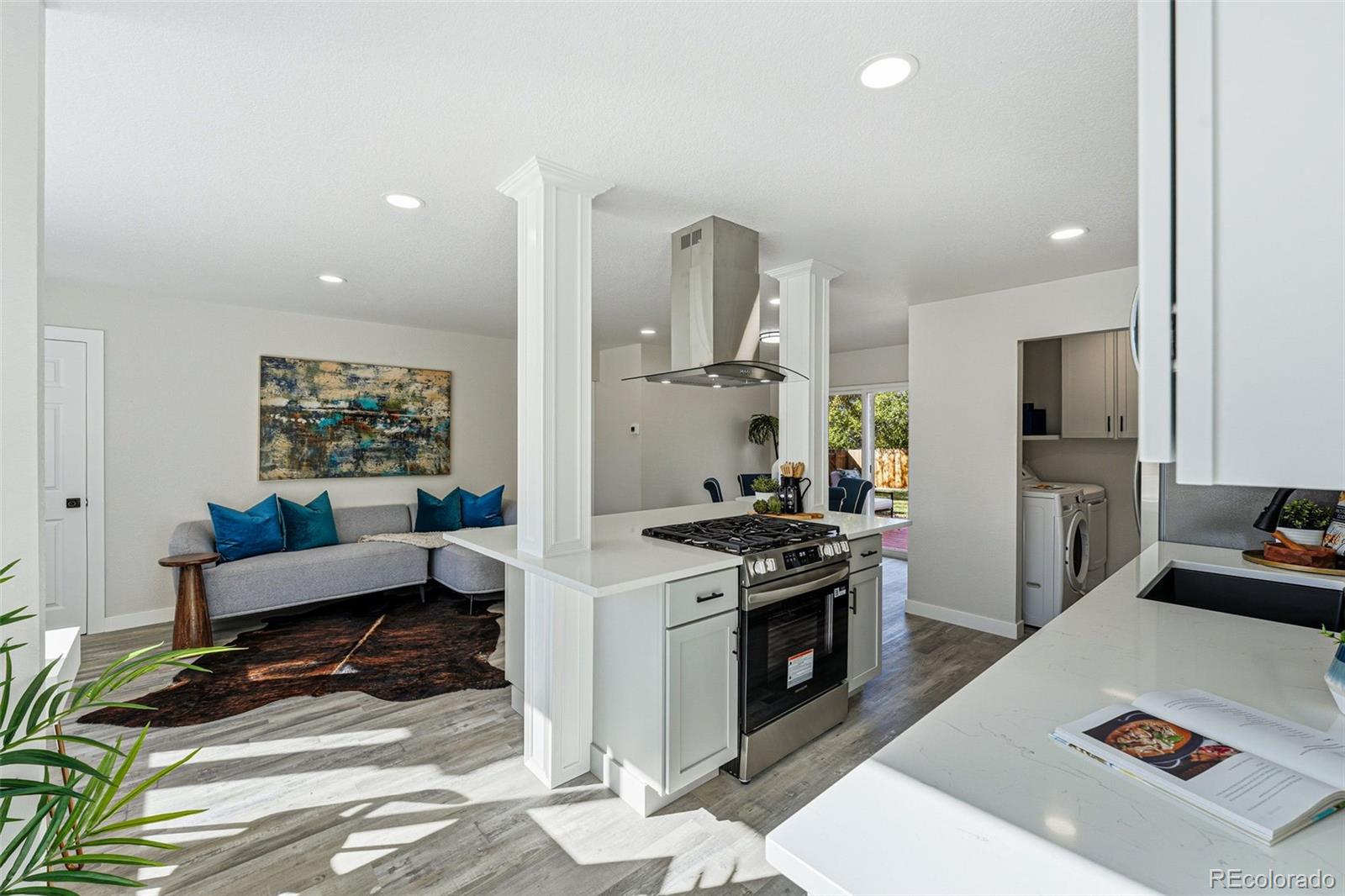 MLS Image #13 for 4801 e bates avenue,denver, Colorado