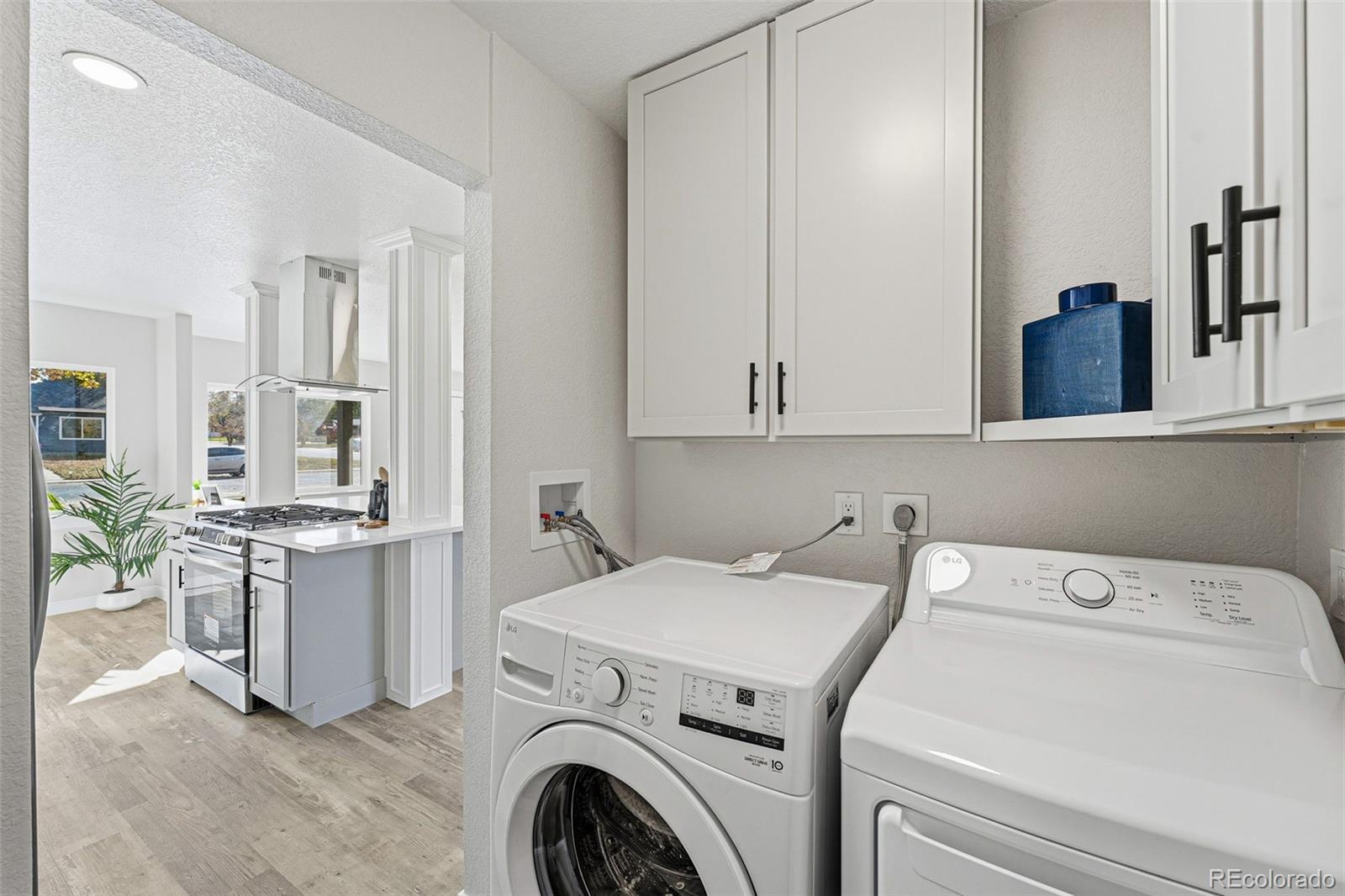 MLS Image #17 for 4801 e bates avenue,denver, Colorado