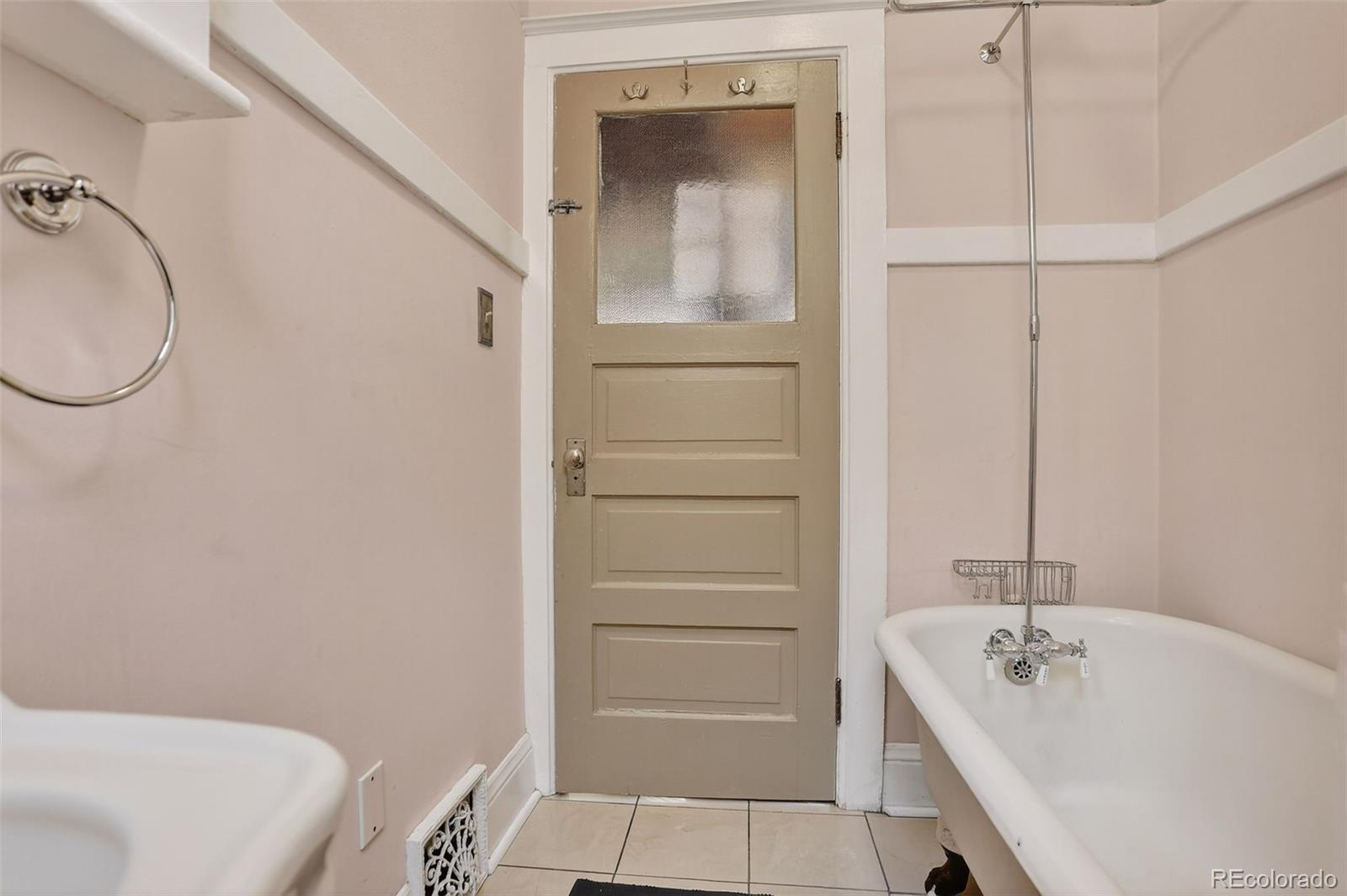 MLS Image #24 for 1161  elizabeth street,denver, Colorado