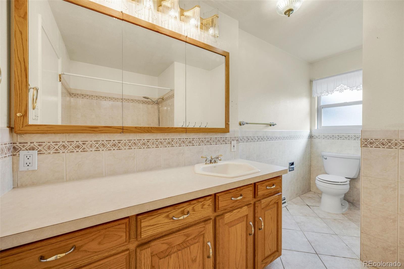 MLS Image #11 for 24  drake street,pueblo, Colorado